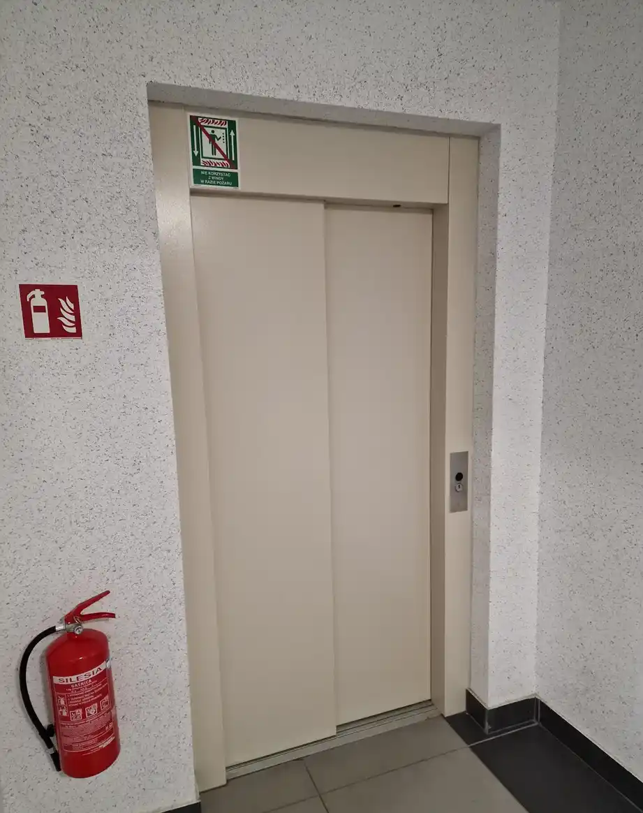 Tuchola ul. Pocztowa 1, centrum miasta dwa pokoje z aneksem 57 m² - zdjęcie 7