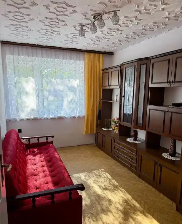 Mieszkanie 42 m² do wynajęcia – Gliwice, ul. Poniatowskiego.