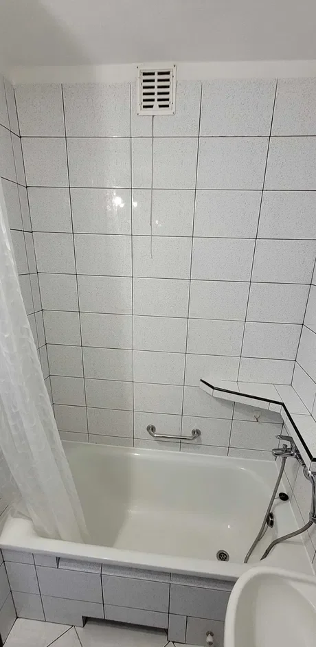 Kawalerka Oleśnica ul. Reja 2A, umeblowana, wolna od 01.07 - zdjęcie 8