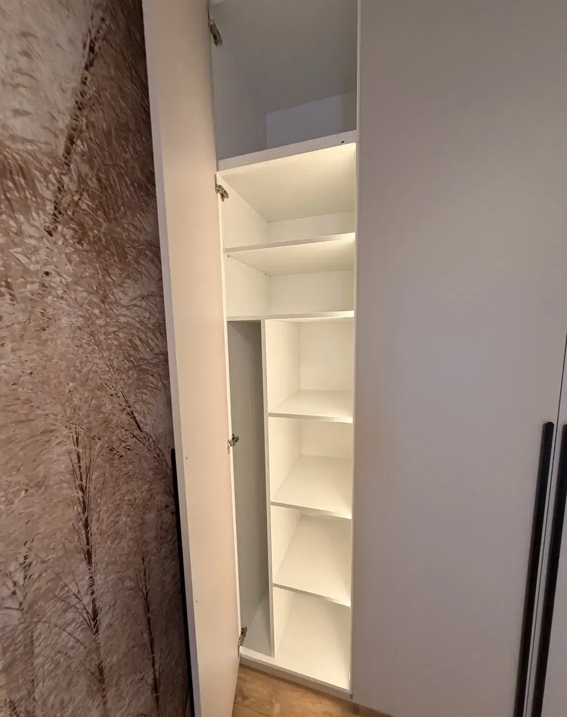 Nowe mieszkanie z balkonem i tarasem w bloku - zdjęcie 9