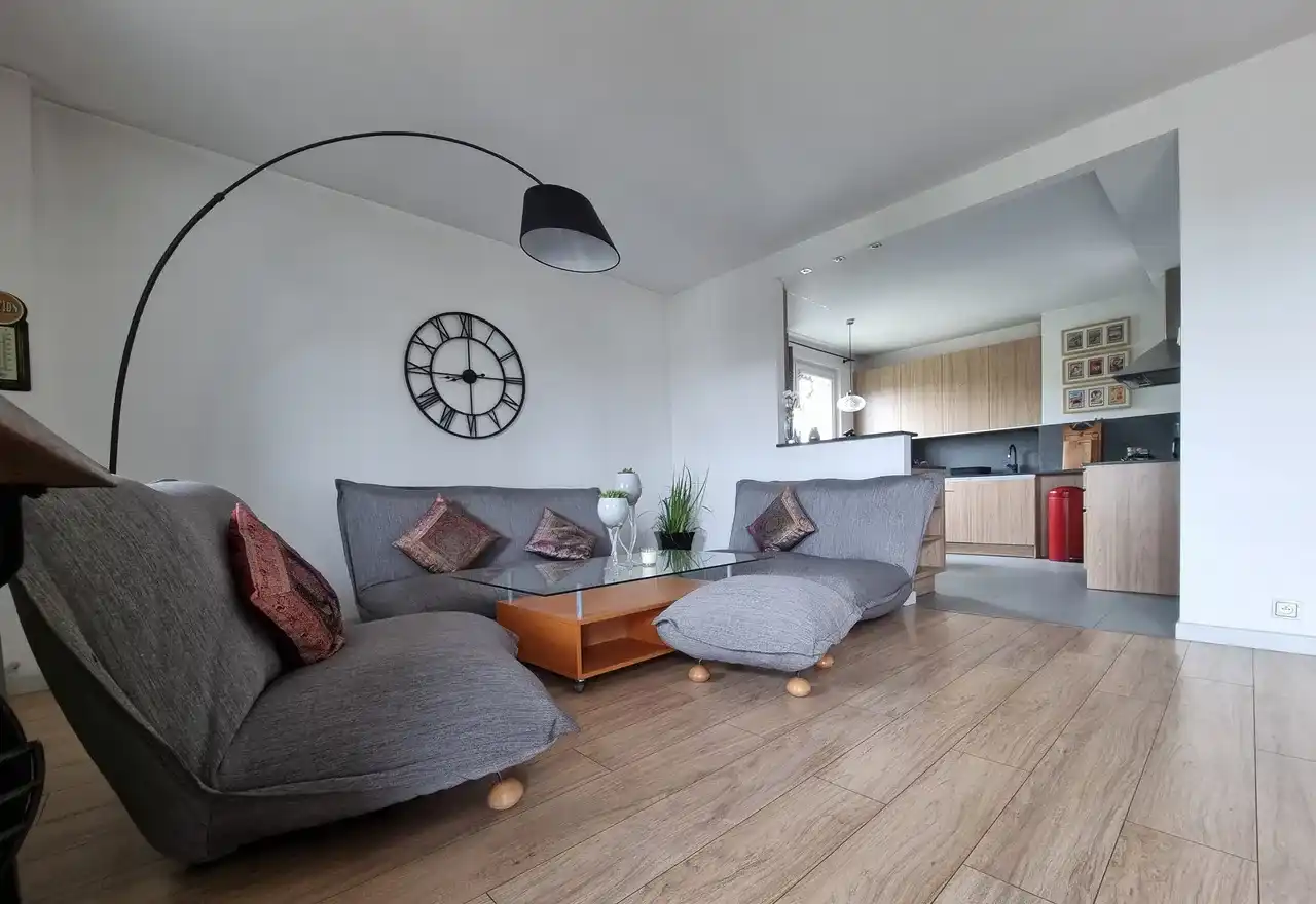 Przestronne 3-pokojowe mieszkanie 78 m² wysoki standard - zdjęcie 2