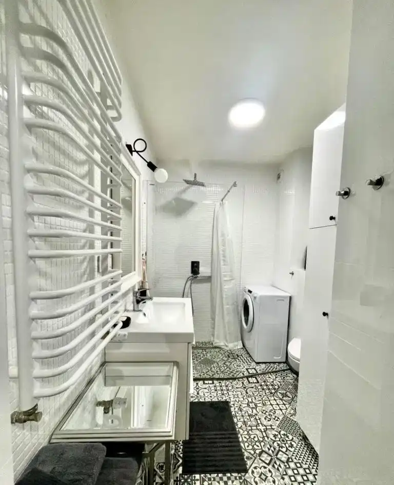 2 pokoje w Apartamentowcu w Centrum z wyposażeniem - zdjęcie 6