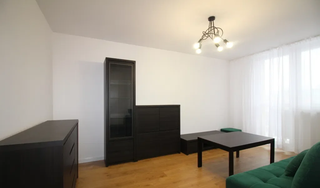 do wynajęcia - 3 pokoje z balkonem - zdjęcie 2
