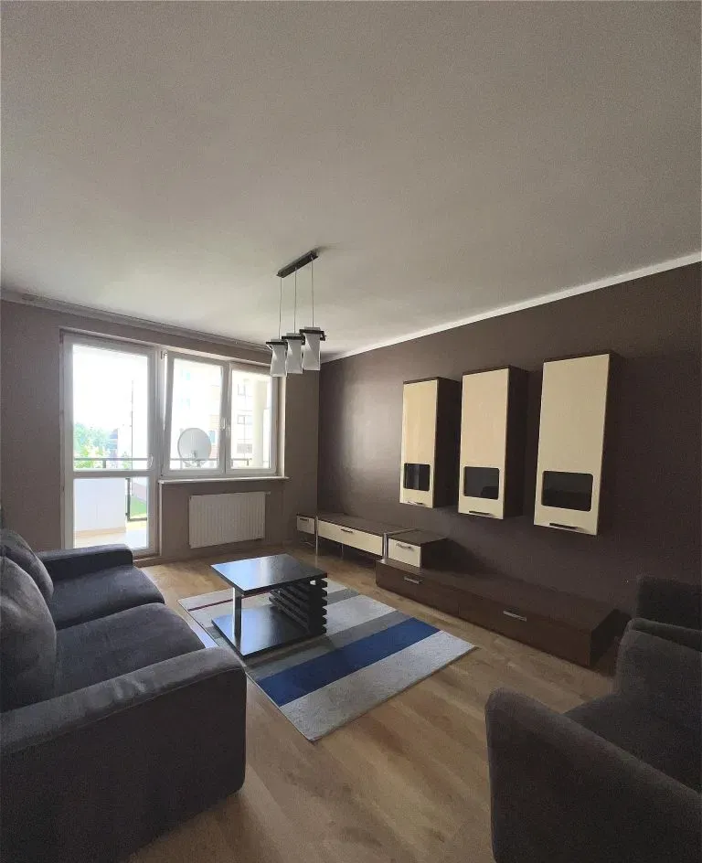 3-pokojowe mieszkanie z garderobą,balkonem,piwnicą - zdjęcie 3