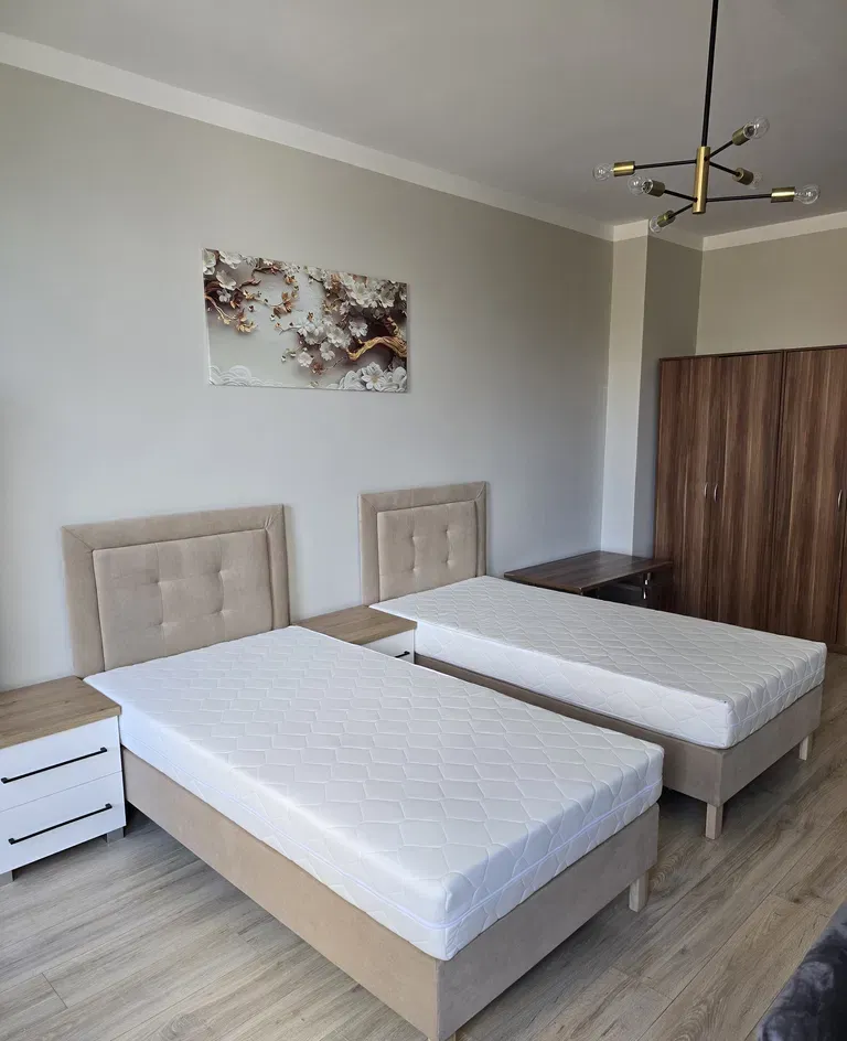 Wynajmę 25 mkw. pokój dwuosobowy w pobliżu uczelni ul. Grunwaldzka 102 - zdjęcie 2