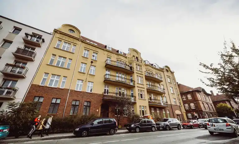 Kawalerka na Jeżycach obok Uniwersytetu Medycznego, odnowiona kamienica, ogrzewanie z sieci w cenie! - zdjęcie 8