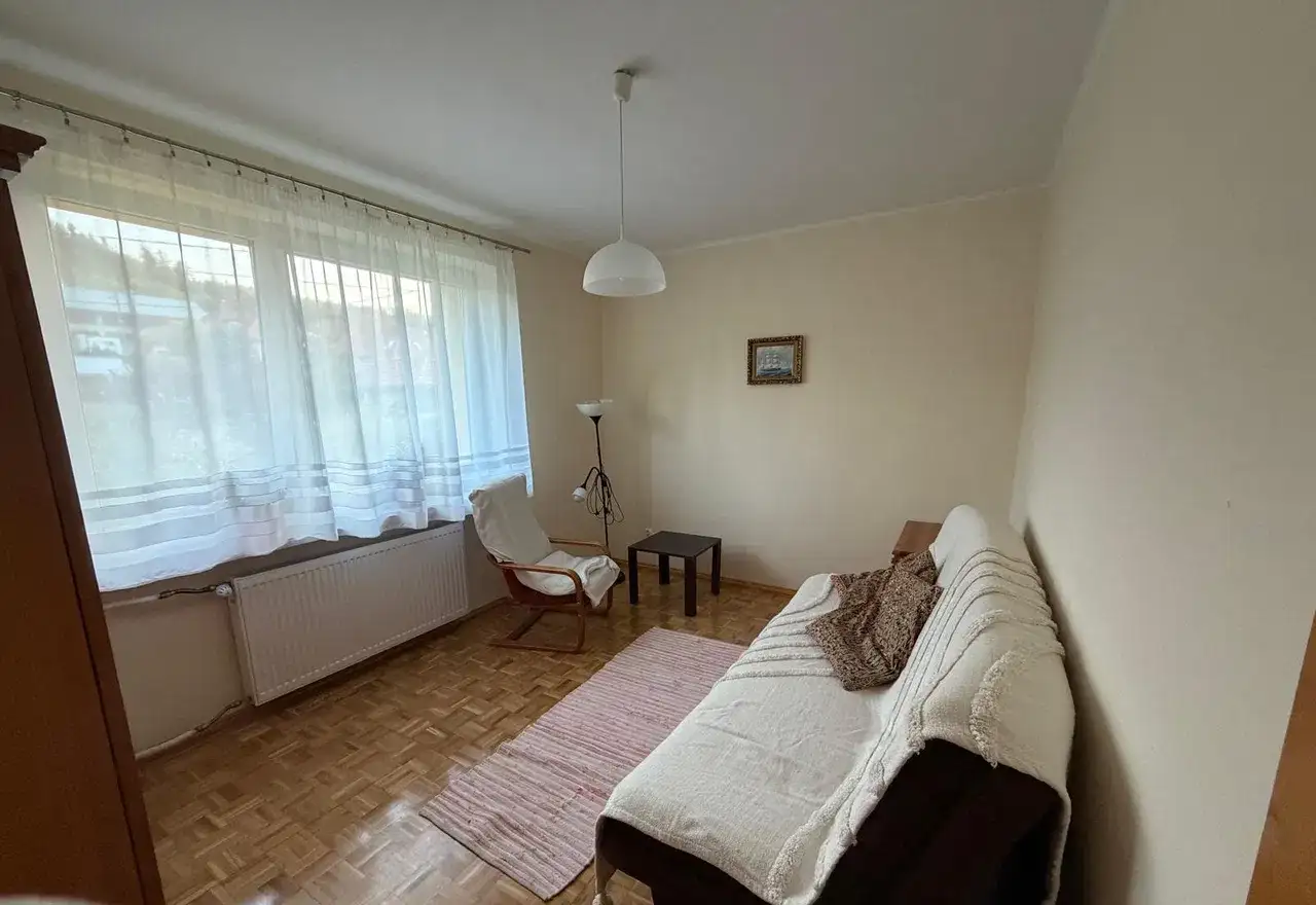 Pokój na wynajem dla osoby studiującej - zdjęcie 5