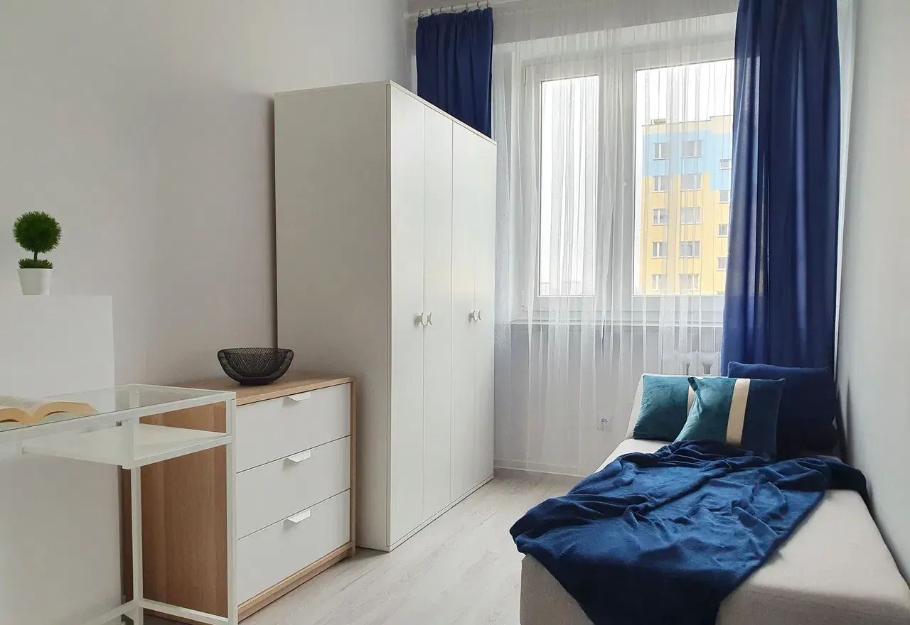 Pokój jednoosobowy. Nowe Miasto. Uczelnia Galeria 10 minut pieszo