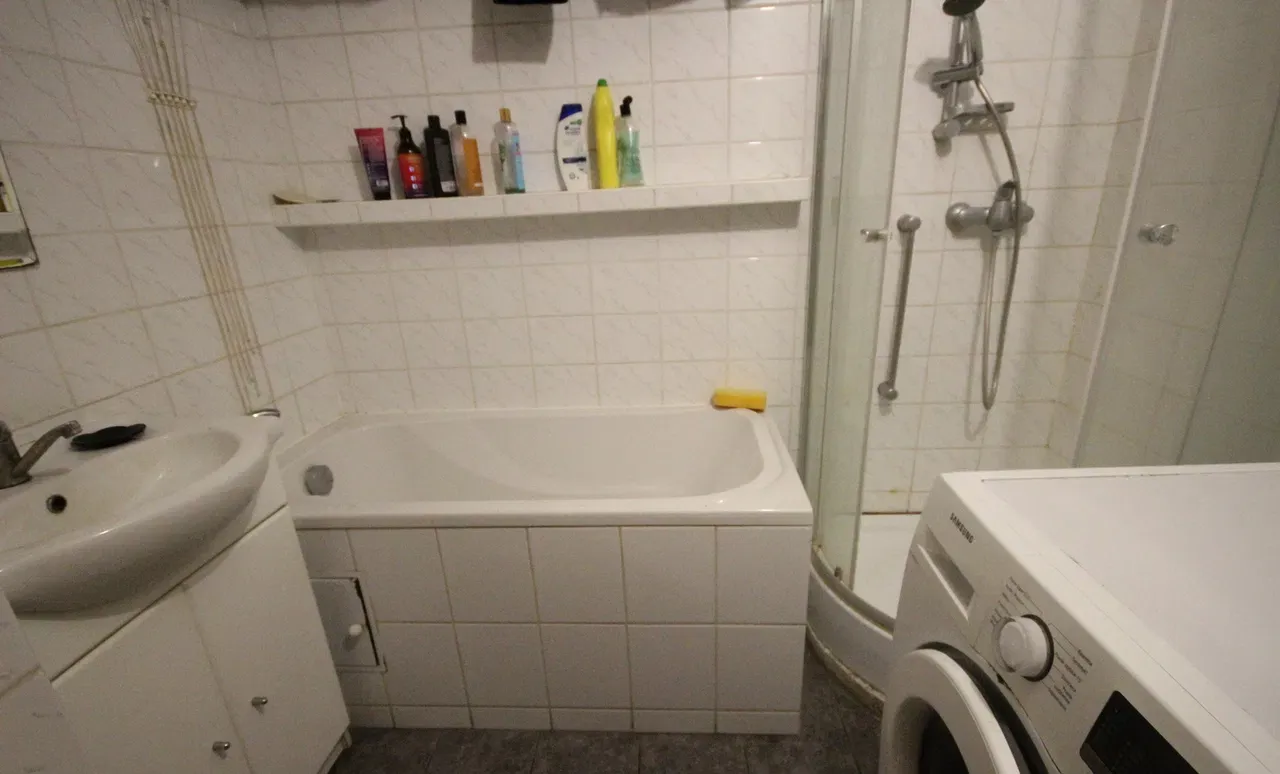Pokój dwuosobowy 25m2 w mieszkaniu 4-pokojowym we Wrocławiu - zdjęcie 8