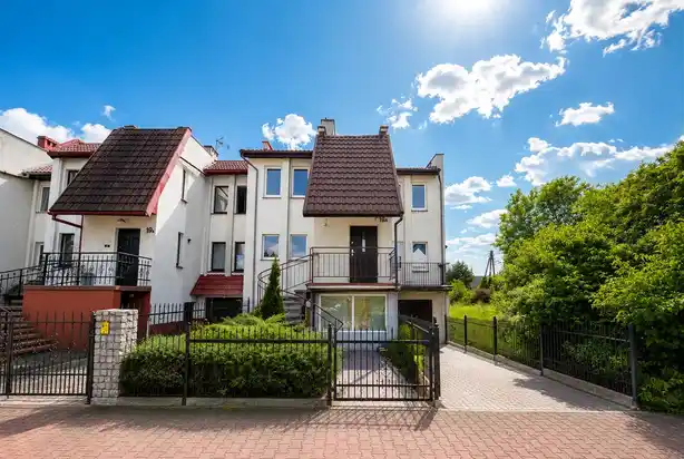 Skrajny segment szeregowca – Wrocław - wynajem