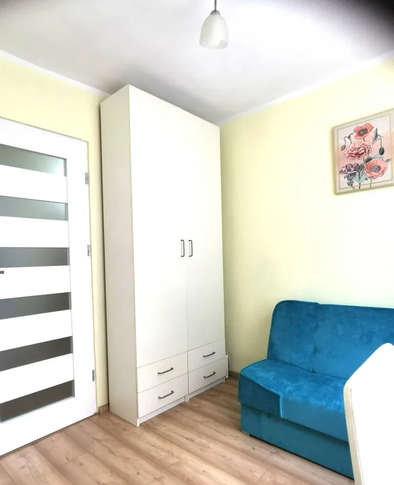 Ładny pokój w centrum Katowic, bez pośredników, mieszkanie dwupokojowe - zdjęcie 4