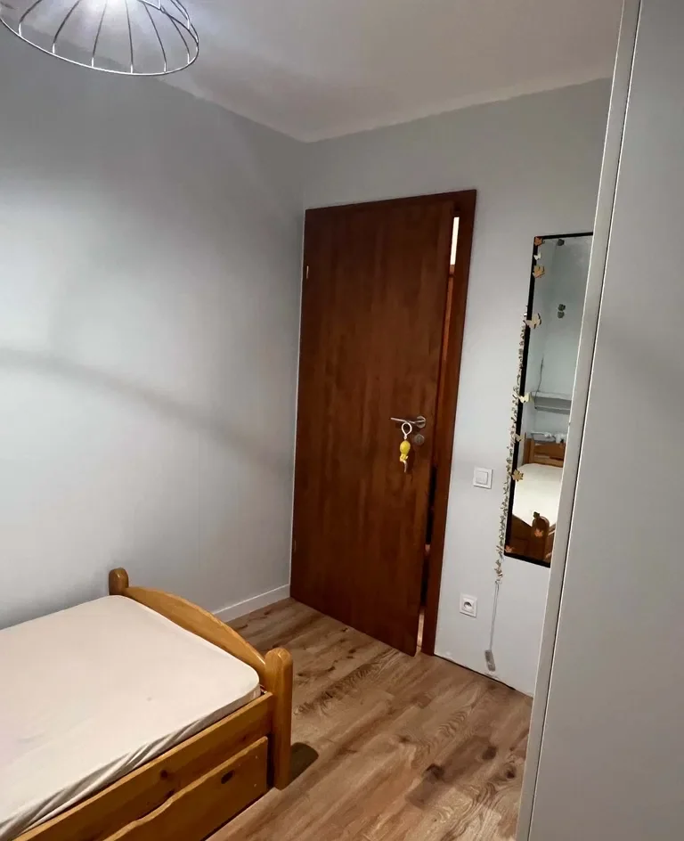 3 pokojowe przestronne mieszkanie - zdjęcie 5