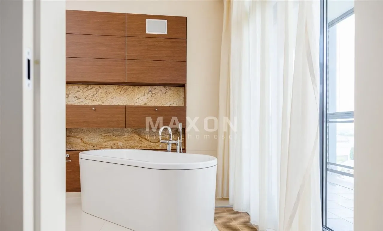 Apartament z panoramicznym widokiem - zdjęcie 10