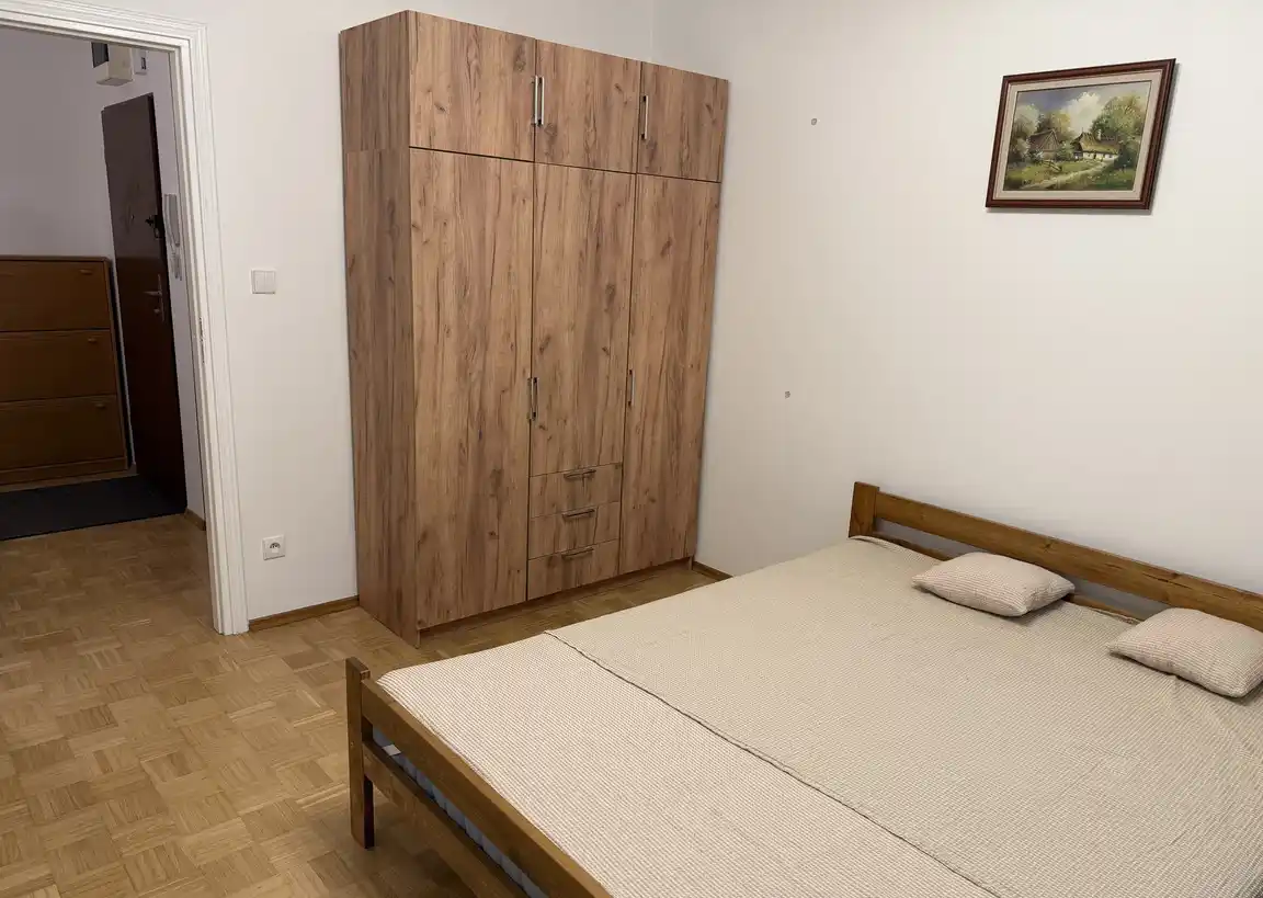 Przestronne samodzielne 2 pokoje w świetnej lokalizacji - zdjęcie 8
