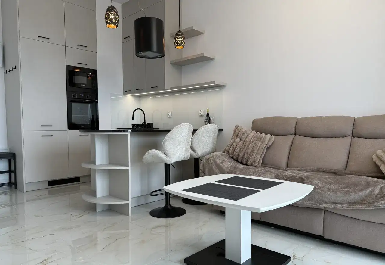 Luksusowy apartament z basenem, SPA i fitness w Warszawie - zdjęcie 3