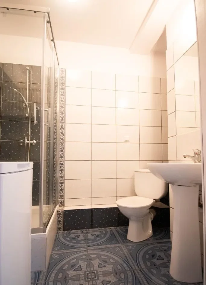 Umeblowana,zadbana kawalerka, centrum,bez prowizji - zdjęcie 8