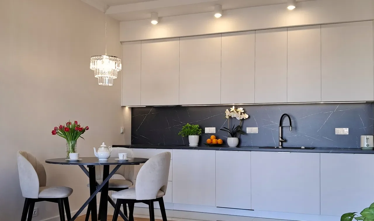 Elegancki cichy apartament, klimatyzacja, zielona, kameralna okolica. - zdjęcie 3
