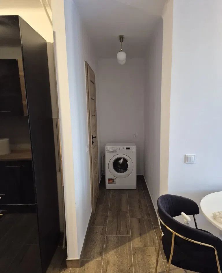 Kawalerka 30 m² – ul. Sandomierska 74 winda, parking, piwnica - zdjęcie 8