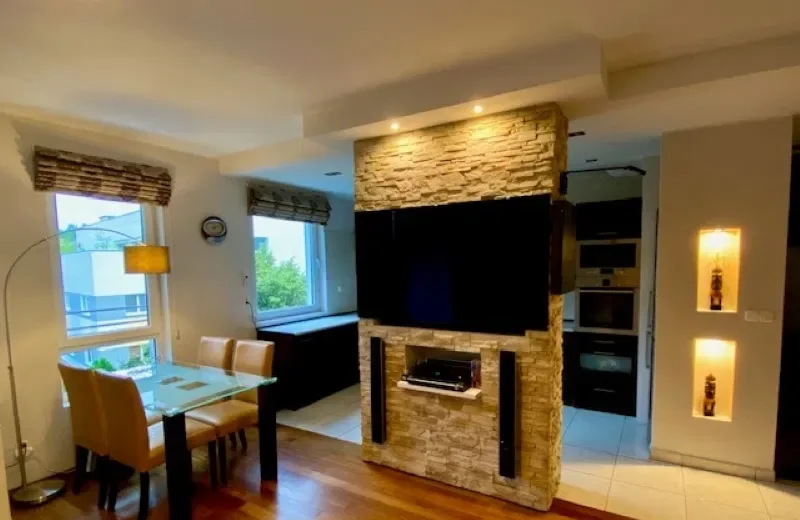 3 pokoje | 70 m² | Gocław | klimatyzacja | balkon 9 m² | ms. garażowe