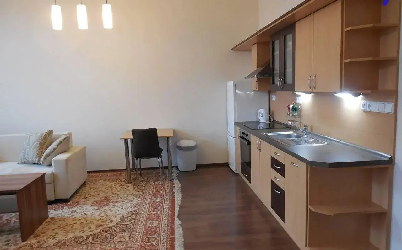 Mieszkanie na wynajem w Gdyni, 38m², blisko centrum - zdjęcie 2