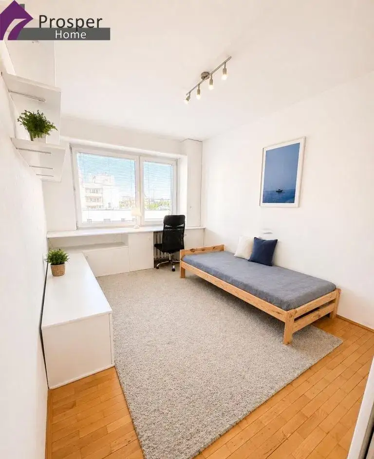 Jasne 44 m² | 4 piętro z windą | Blisko uczelni | - zdjęcie 3