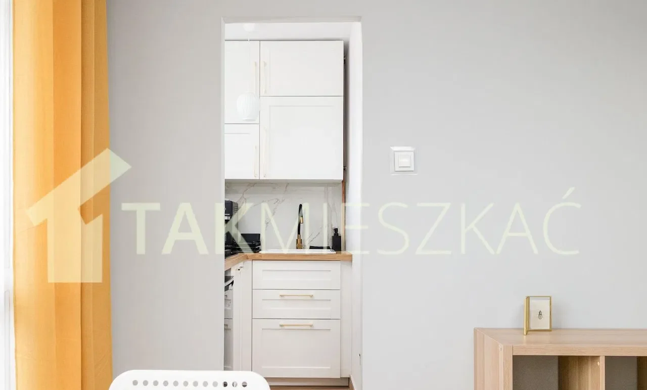 Elegancka kawalerka w Centrum - zdjęcie 6