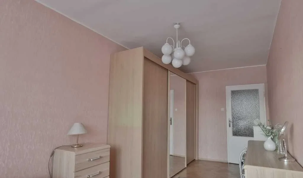 Fantastyczne dwa pokoje blisko OBC, tramwaj, morze - zdjęcie 5