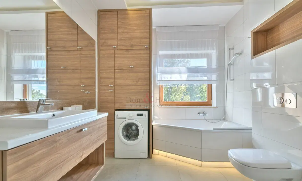 2-pokojowe mieszkanie, tuż po remoncie, nowy blok, parter, duży balkon - zdjęcie 4