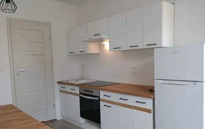*Wynajmę nowoczesną kawalerkę w centrum, brak prowizji- ul. Matejki 4 - zdjęcie 5