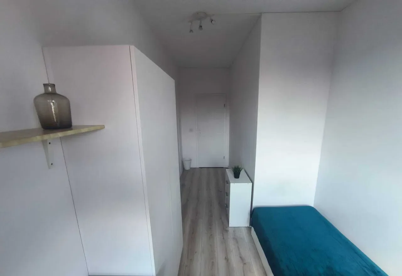 Pokój jednoosobowy | Kraski 22, Ursynów | metro Stokłosy 1,3 km | BEZ PROWIZJI | od 30.06 | 251 - zdjęcie 3