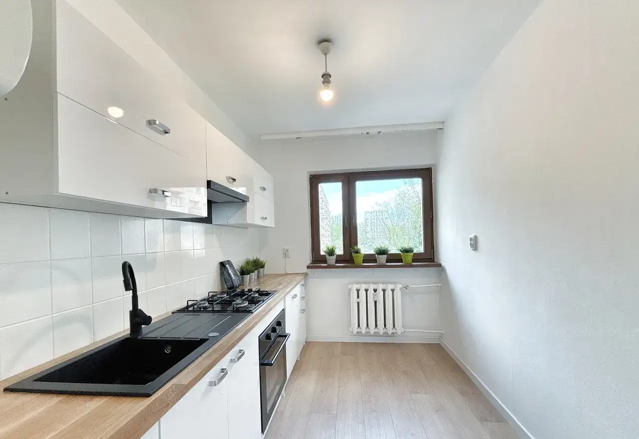 3 pokoje , oddzielna kuchnia , duży balkon - Krowodrza ul. Mazowiecka - zdjęcie 7