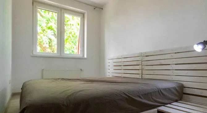 Przestronne mieszkanie 2-pokojowe z balkonem we Wrocławiu - zdjęcie 4
