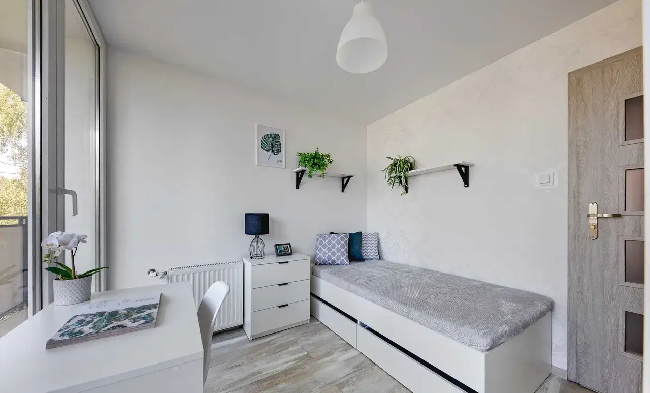 Pokój jednoosobowy | Spalska 5, Mokotów | balkon | BEZ PROWIZJI | od 30.06 | 511