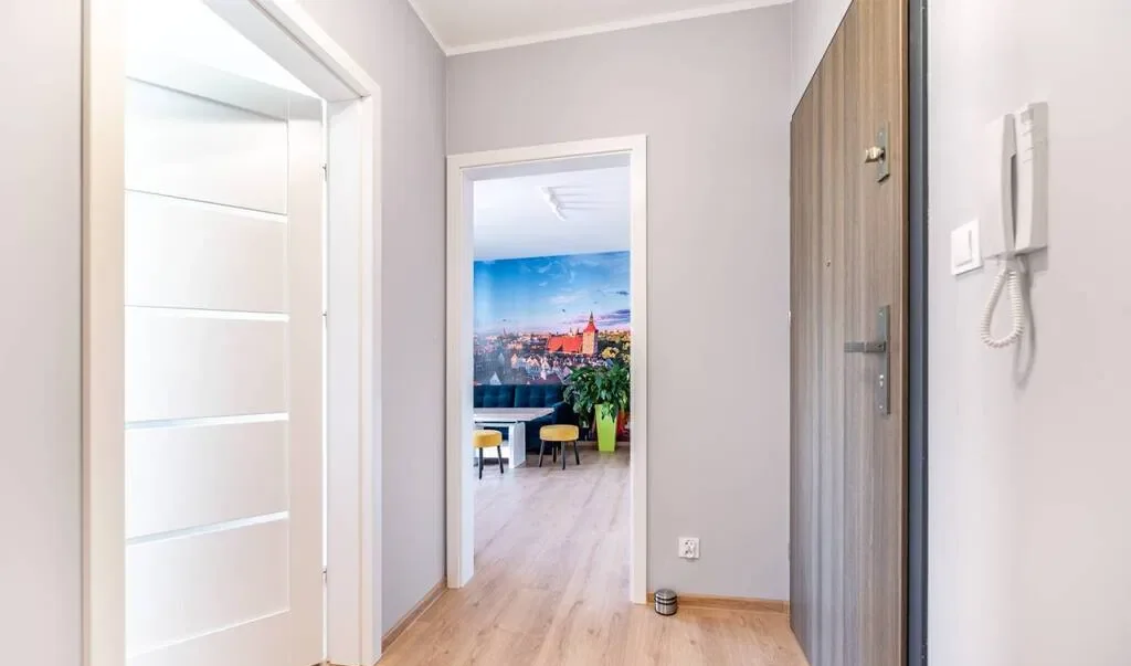 15 Dywizji, 2pok. 41m2,  2 miejsca w hali !! - zdjęcie 9