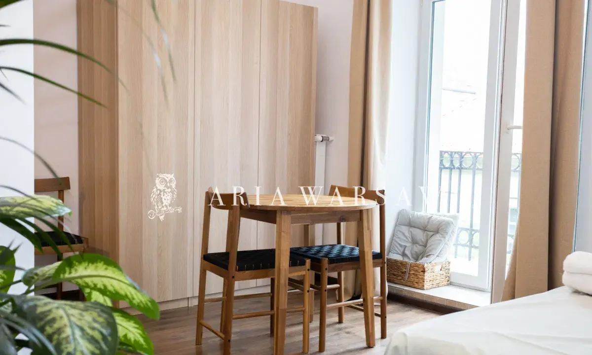 Urocze studio w pięknym  balkonem / zieleń/dobra energia - zdjęcie 6
