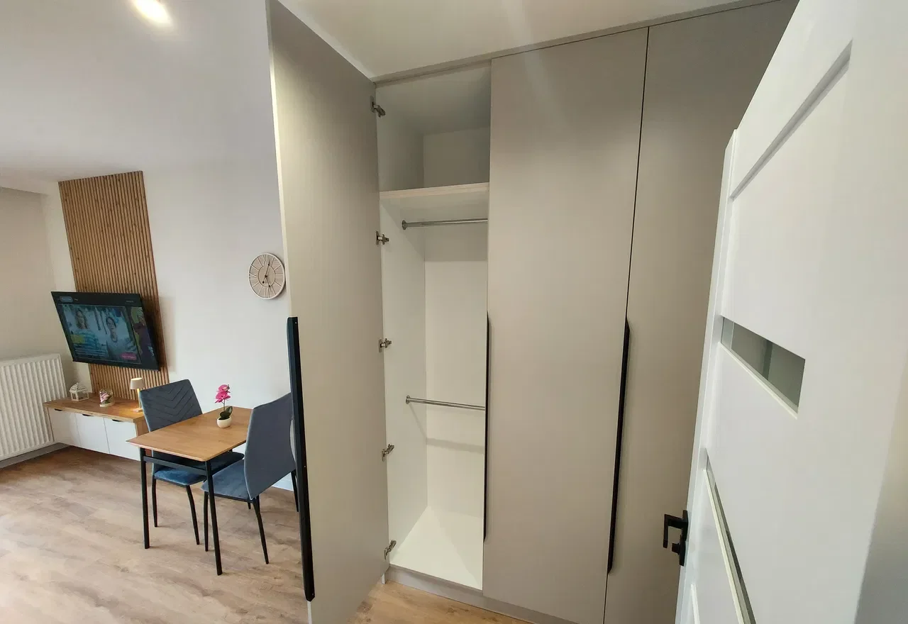 Ekskluzywny nowy apartament w najlepszym miejscu miasta - zdjęcie 5