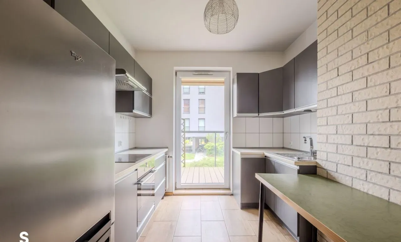 Przytulny apartament na Górnej związany z osiedlem - zdjęcie 5