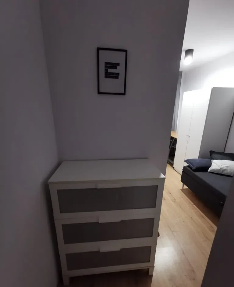Pokój z balkonem - zdjęcie 7