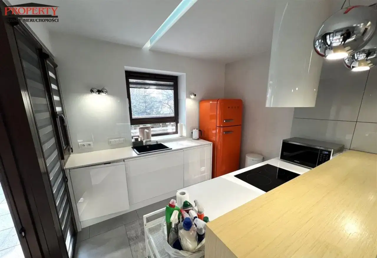 Komfortowy apartament w centrum Łodzi obok parku - zdjęcie 9