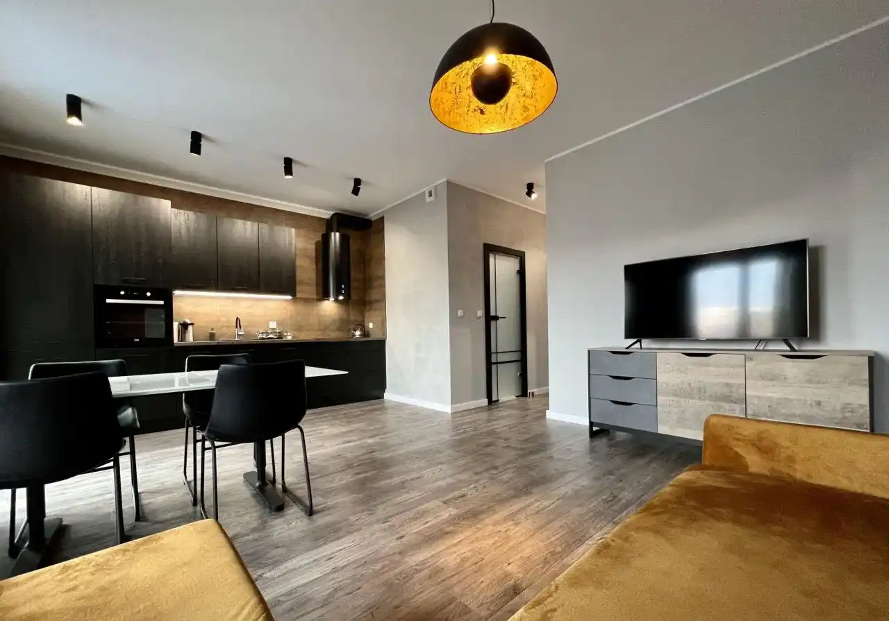 Mieszkanie w Apartamentowcu w Centrum - zdjęcie 3