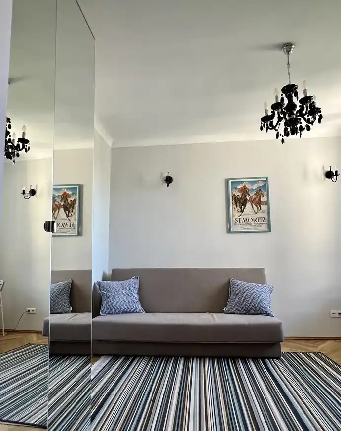 Ciche mieszkanie w samym centrum miasta - zdjęcie 5