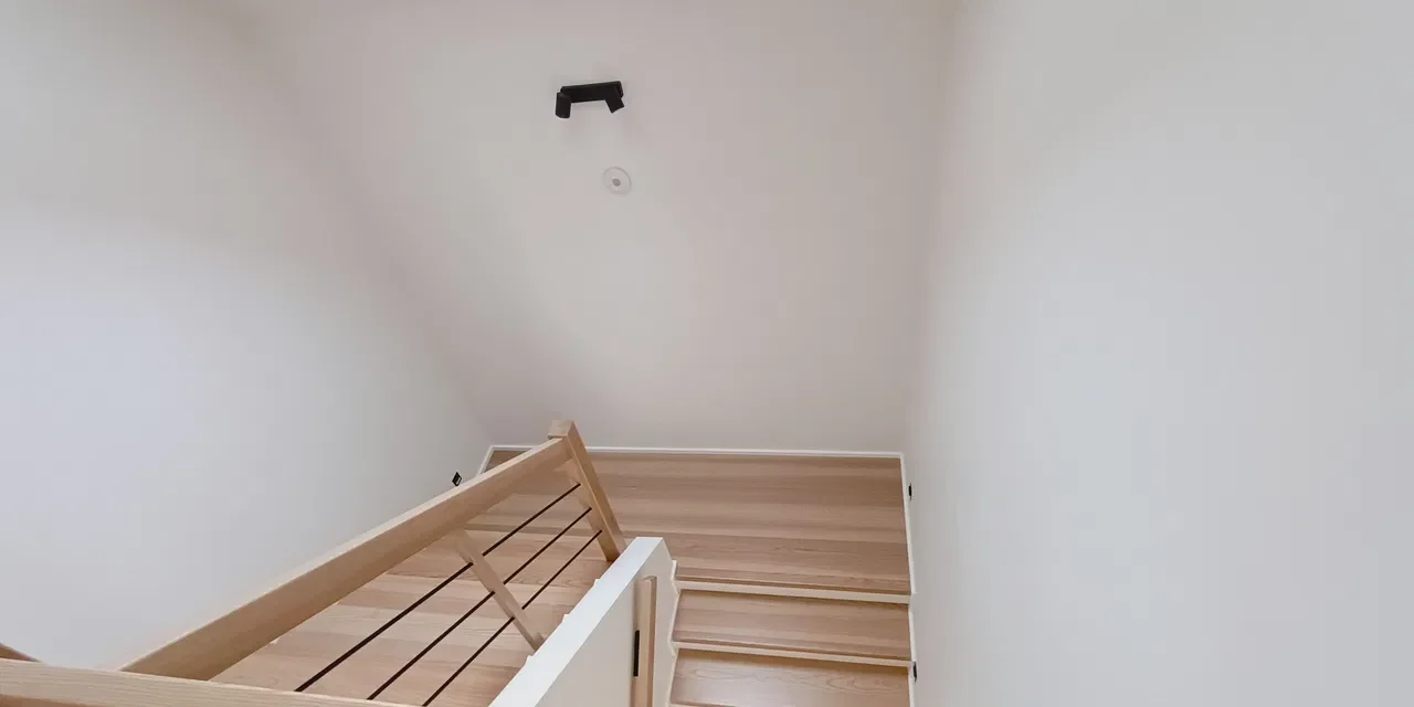 Dom wynajem centrum miasta - zdjęcie 6