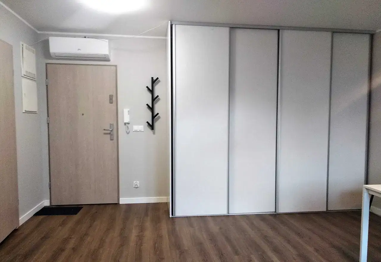 Kawalerka przy ul. Dubois we Wrocławiu - zdjęcie 6
