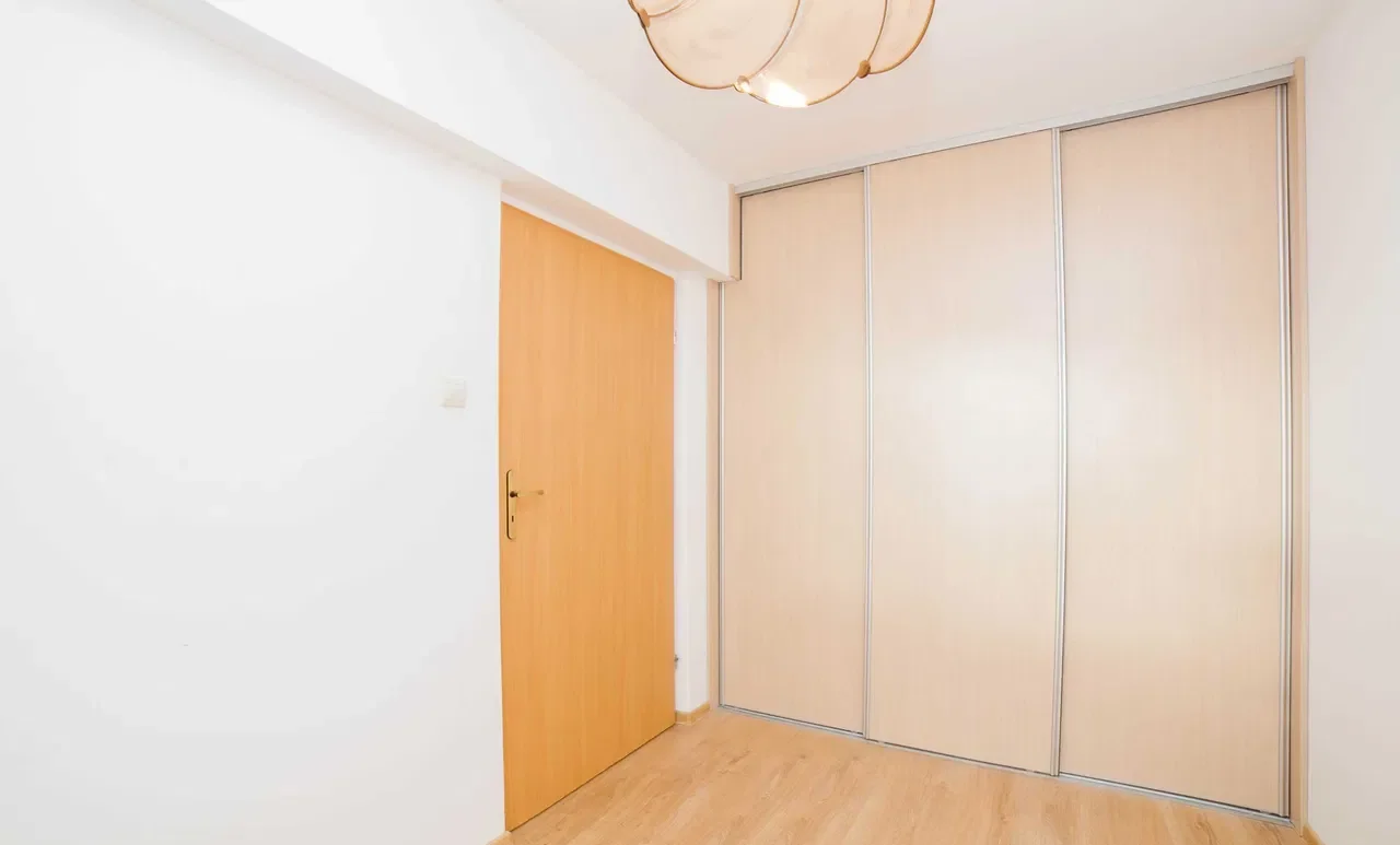 Do wynajęcia mieszkanie (2 pokoje, balkon, parking) - zdjęcie 4