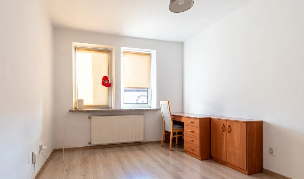 2 niezależne pokoje 41m2 Prądnik Czerwony Sadowa UR - zdjęcie 2