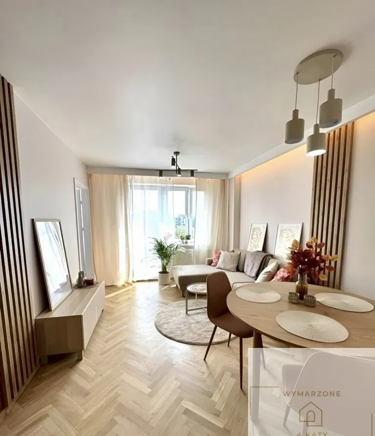 Nowoczesne mieszkanie 45 m² z klimatyzacją, balkonem, garażem i komórką - zdjęcie 4