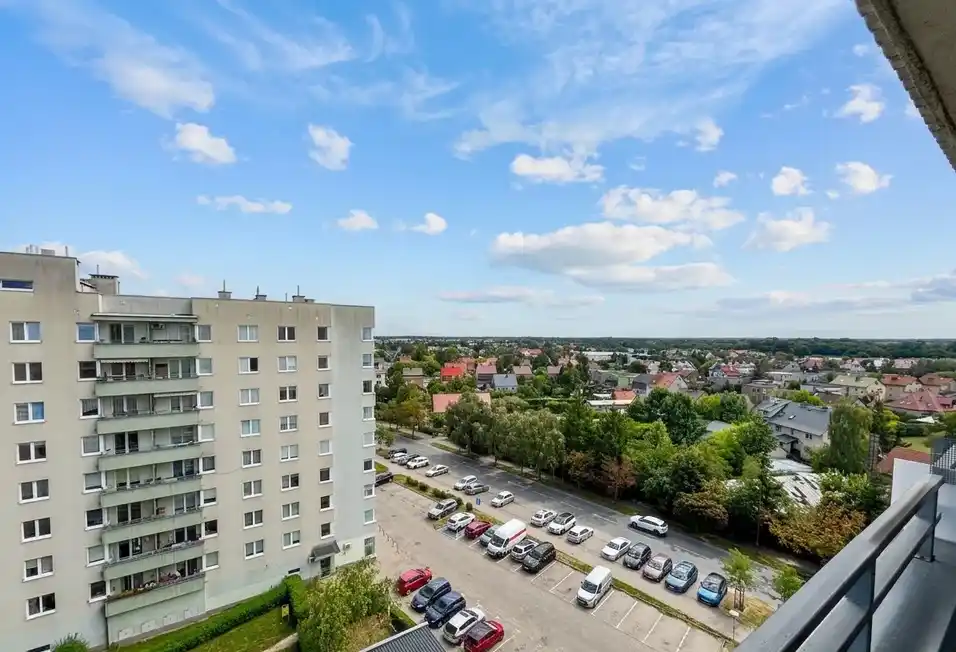 Kawalerka po remoncie| widok na Wrocław | osobna kuchnia| Litewska 6 - zdjęcie 8