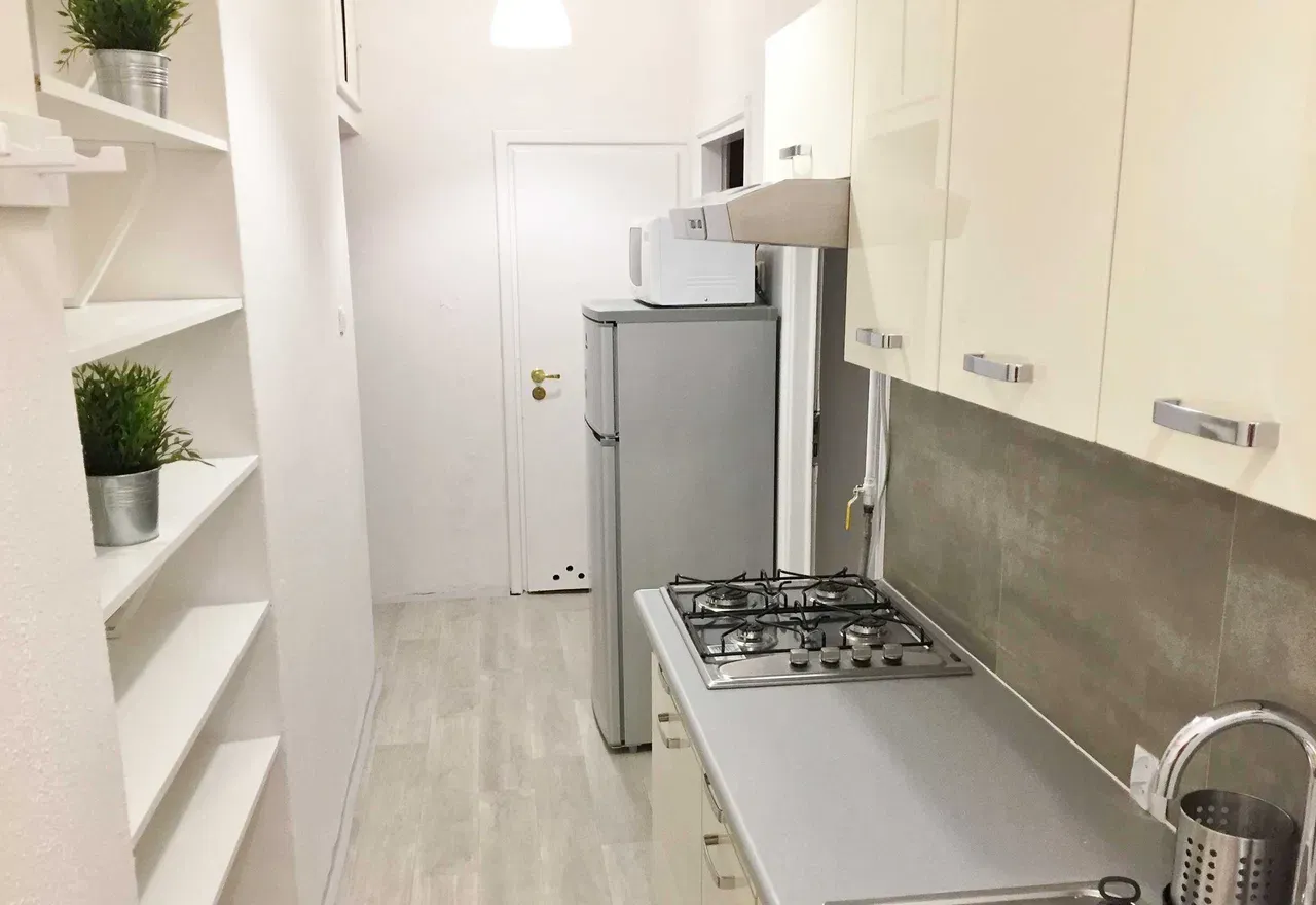 Duży pokój 1os (15m2) w mieszkaniu 4pok dla pań, Częstochowska przy Grójeckiej, świetna komunikacja z Centrum i Wolą - zdjęcie 5