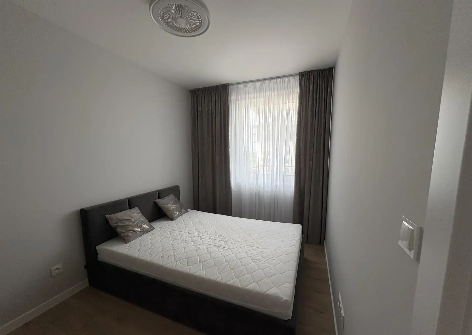 Mieszkanie 48.4m², 2 pokoje, duży balkon, 10. piętro, świetny dojazd do Warszawy - zdjęcie 6