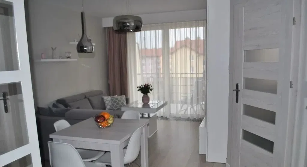 Nowoczesne mieszkanie dwupokojowe ul.Ruczajowa  2200 zł - zdjęcie 2